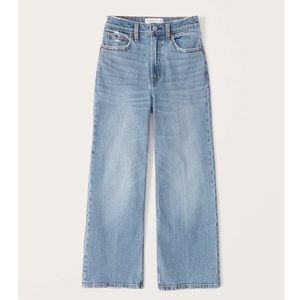 Abercrombie Ultra High Rise Cropped Wide Leg Jeans